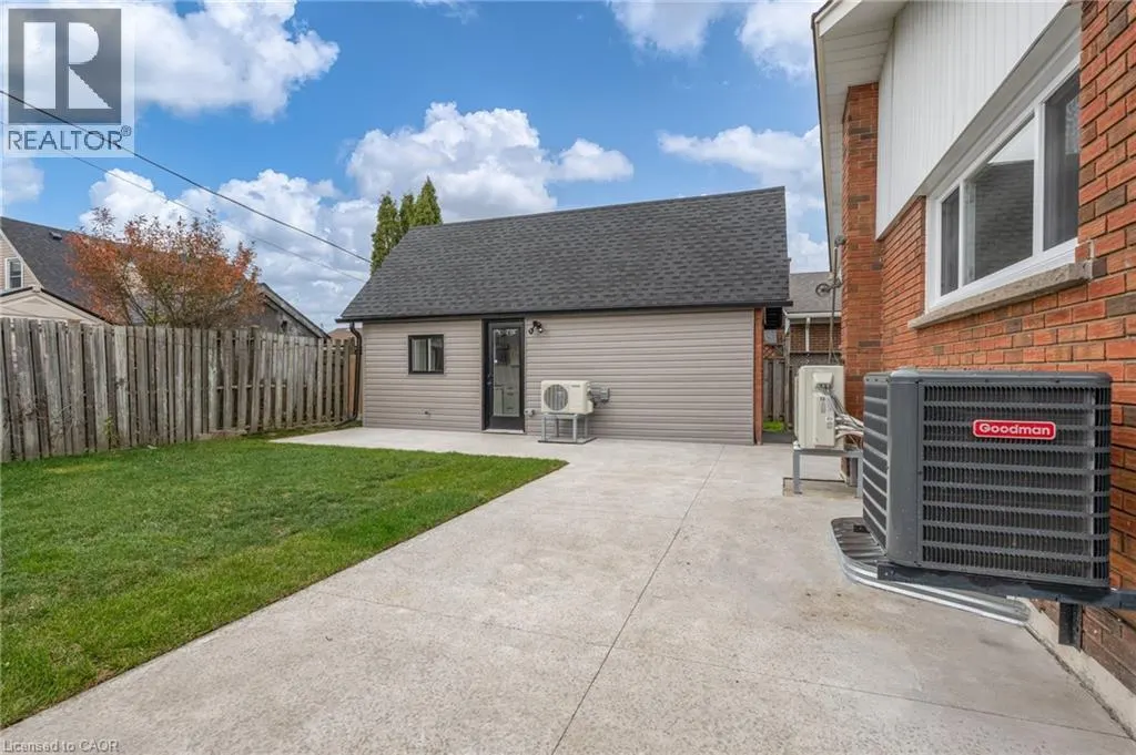 10 CALEDON Avenue Unit# 3, #3