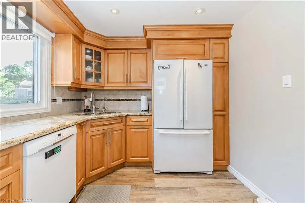 220 SALISBURY Avenue Unit# 28, #28