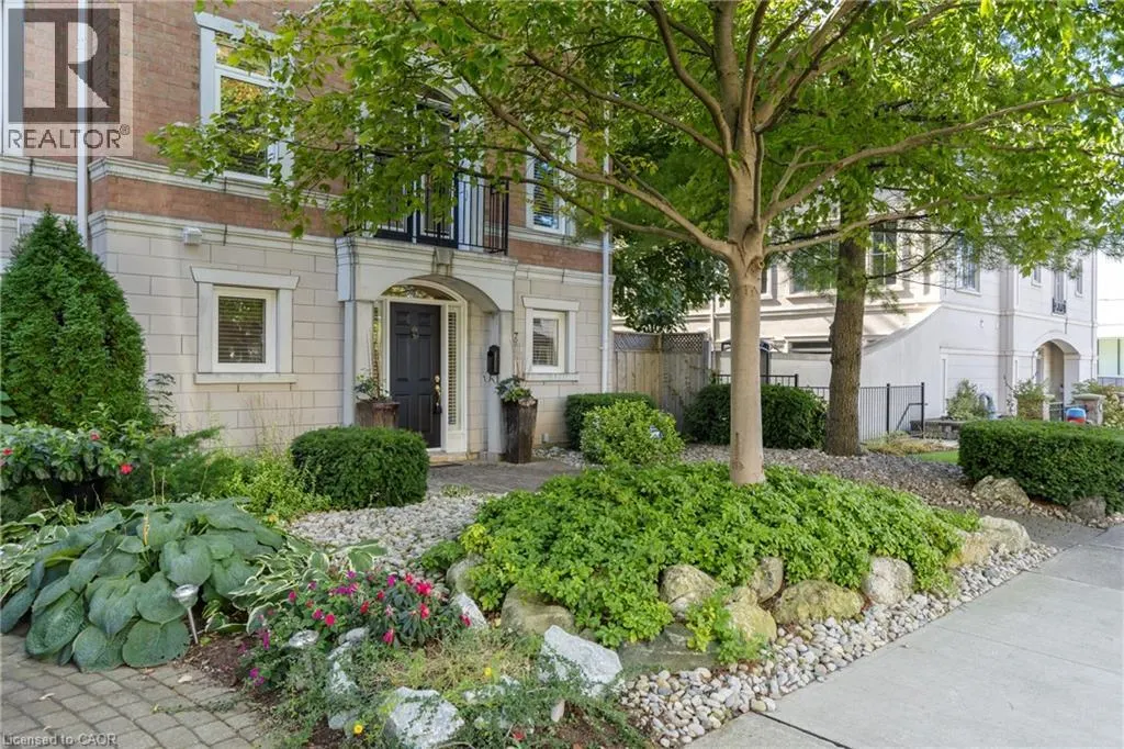 126 BRANT Street