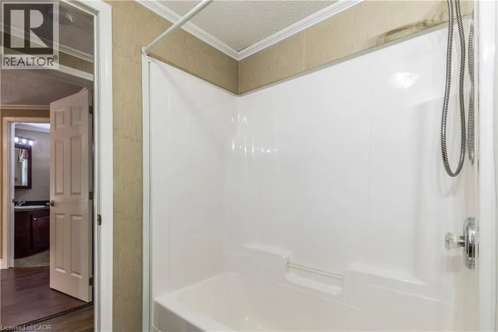 32 JASPER HEIGHTS PVT Private