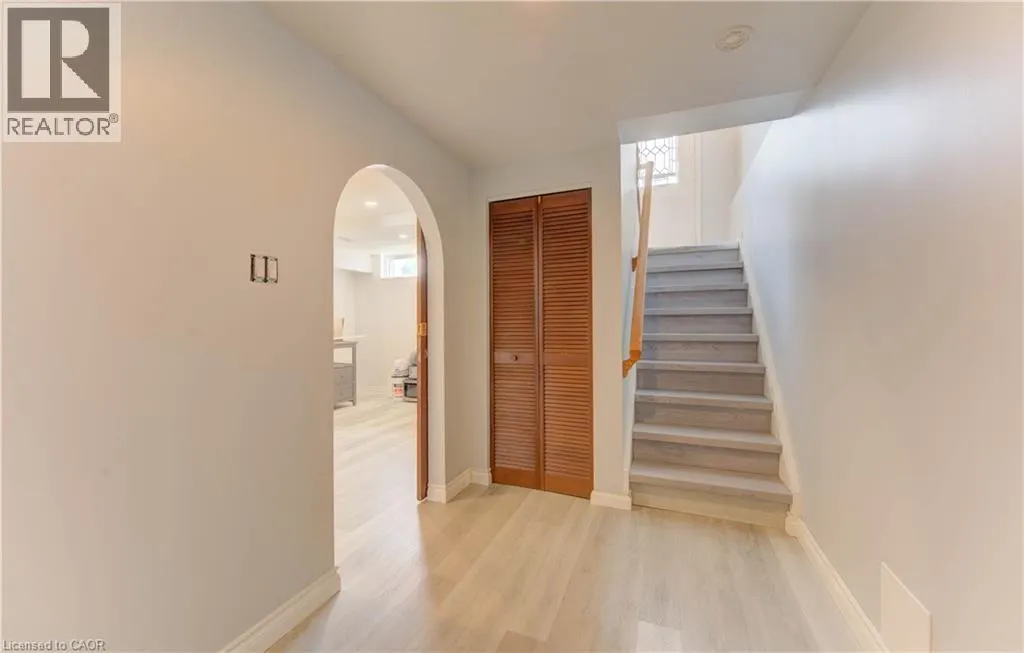 41 HARVEST Court