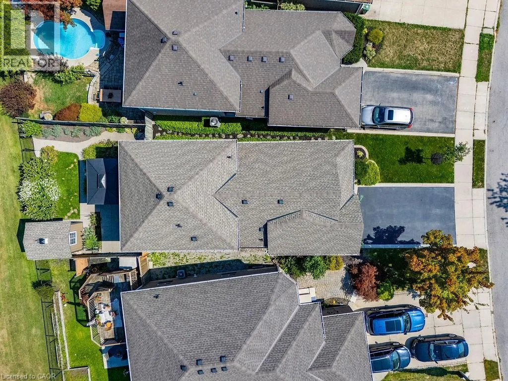 54 BRIAROSE Place