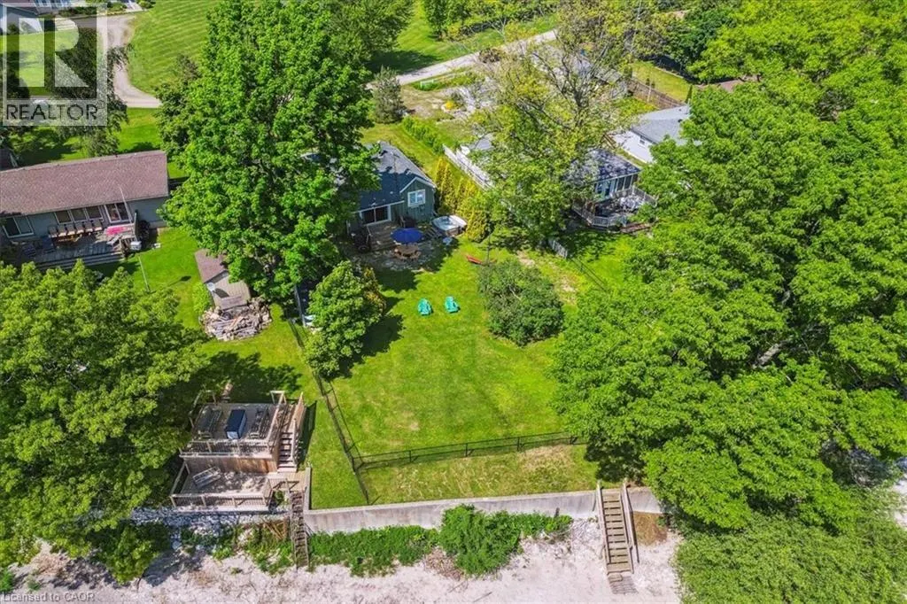40 HOOVER POINT Lane