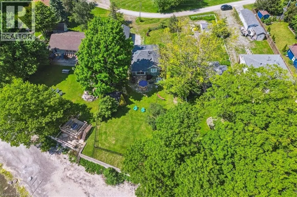 40 HOOVER POINT Lane