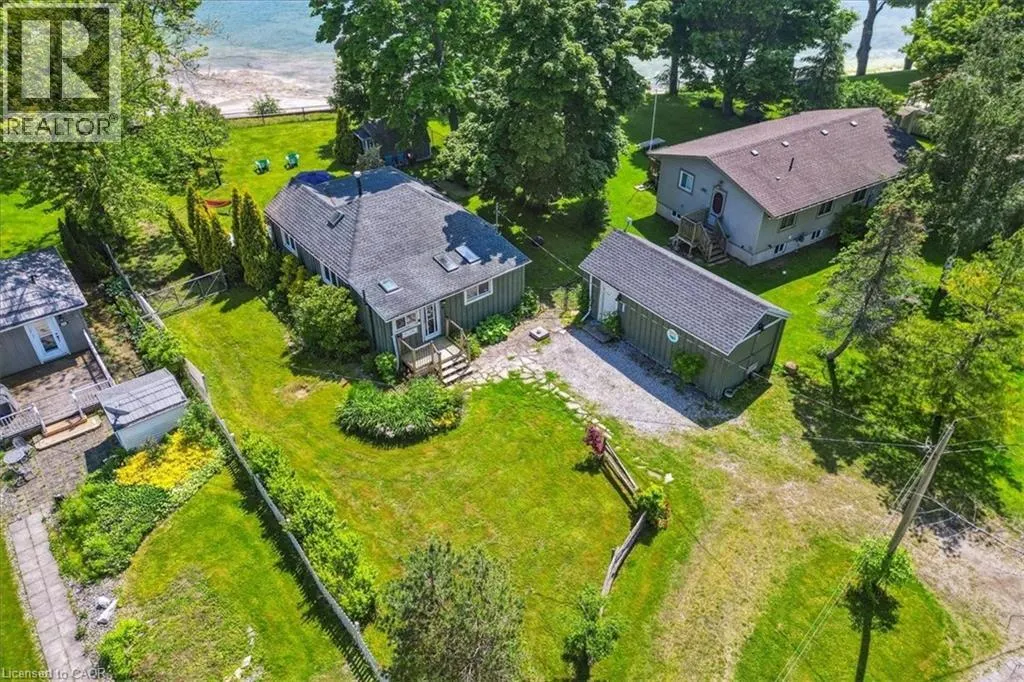 40 HOOVER POINT Lane