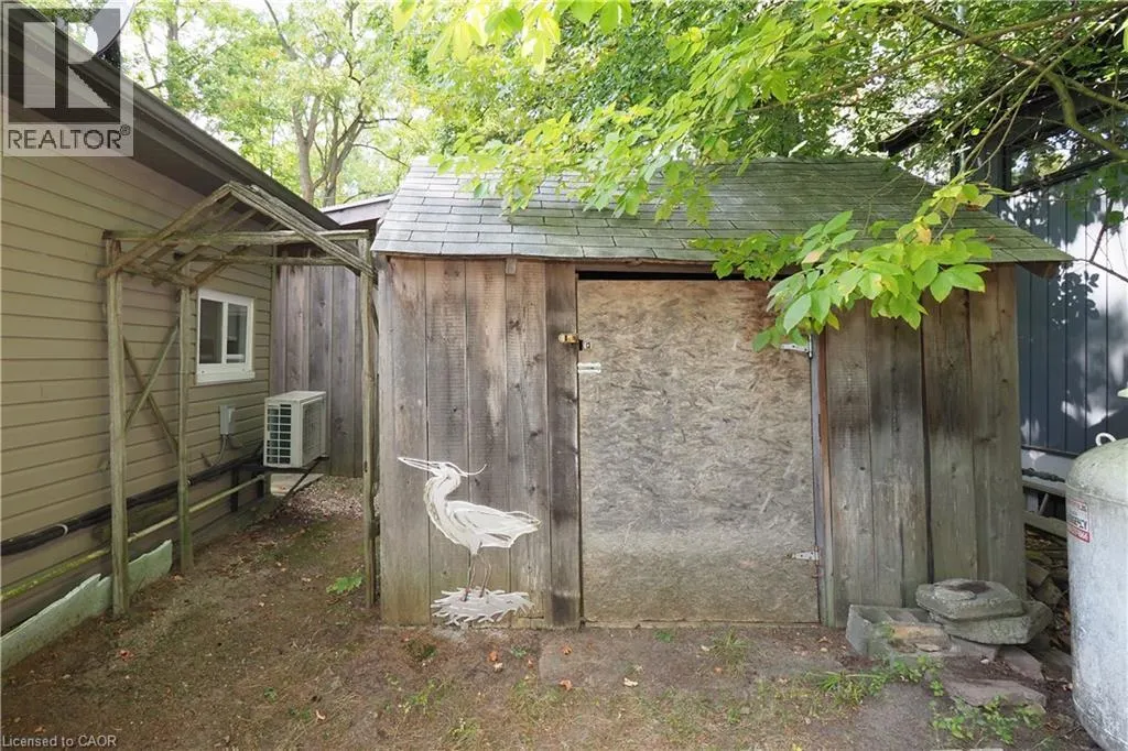 1323 QUEEN Street Unit# Cottage 111