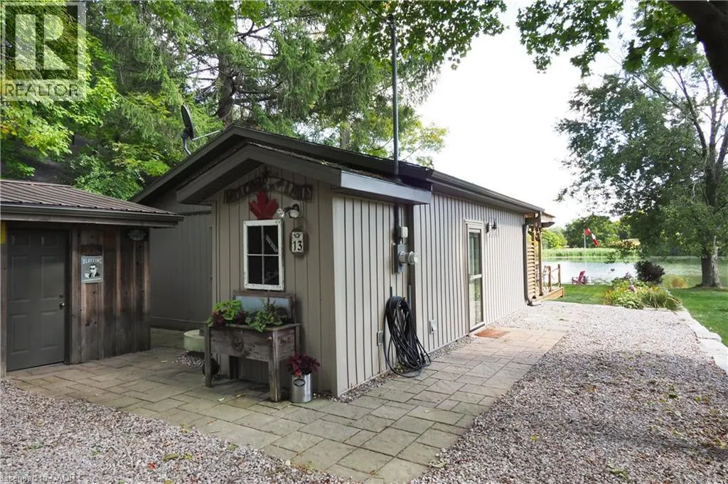1323 QUEEN Street Unit# Cottage 111