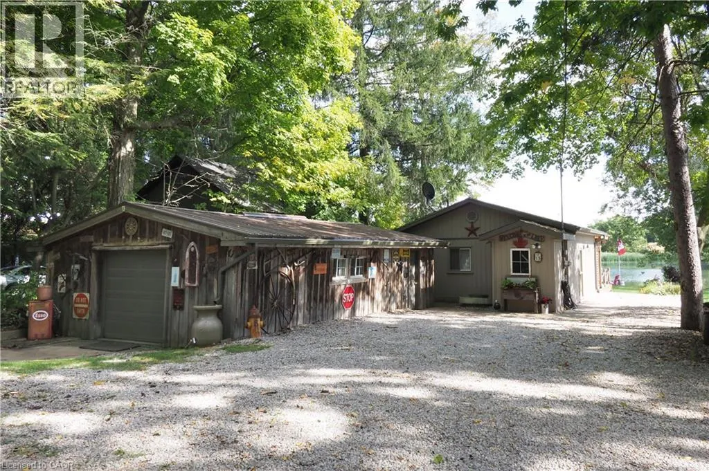 1323 QUEEN Street Unit# Cottage 111