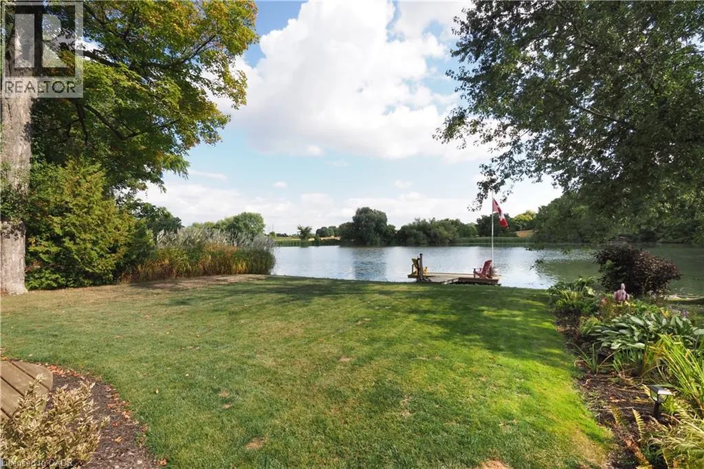 1323 QUEEN Street Unit# Cottage 111