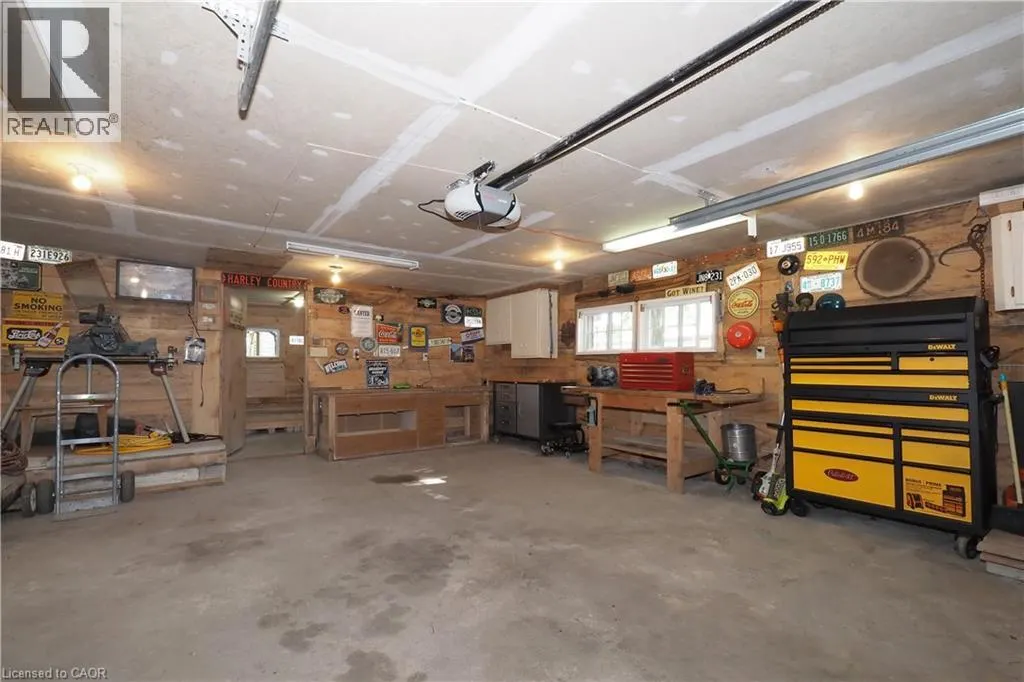 1323 QUEEN Street Unit# Cottage 111