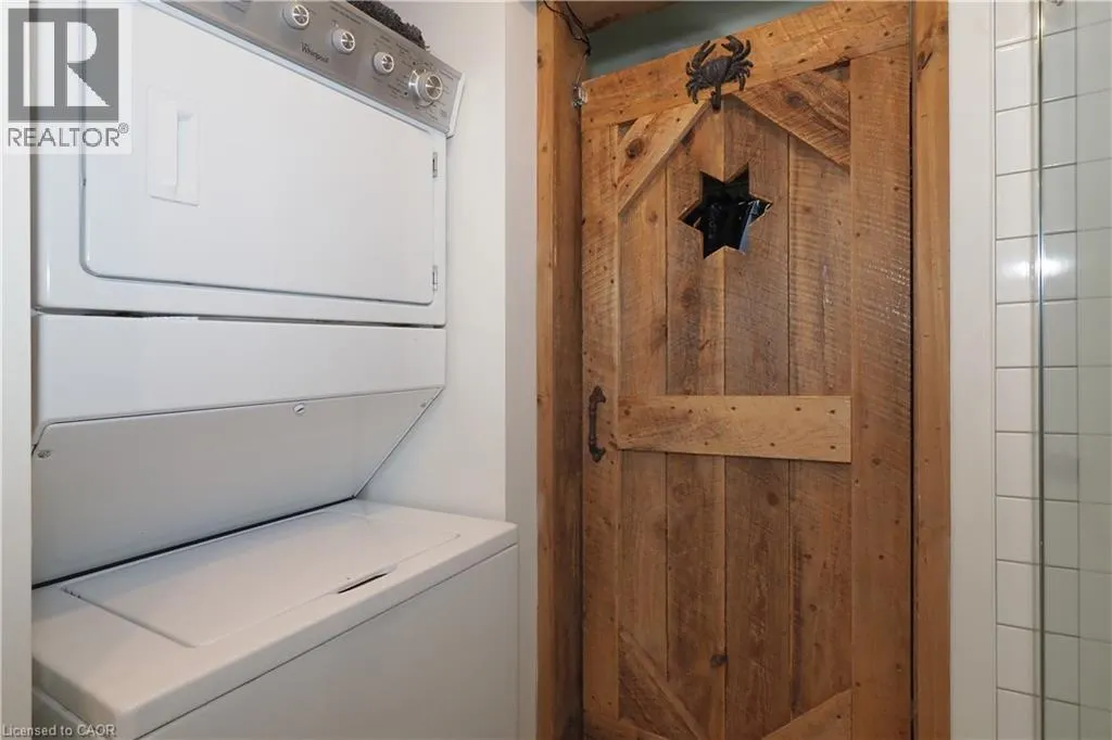1323 QUEEN Street Unit# Cottage 111