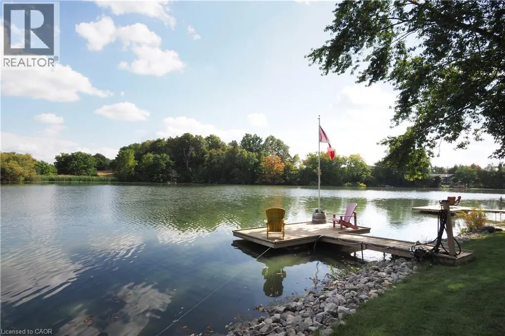 1323 QUEEN Street Unit# Cottage 111