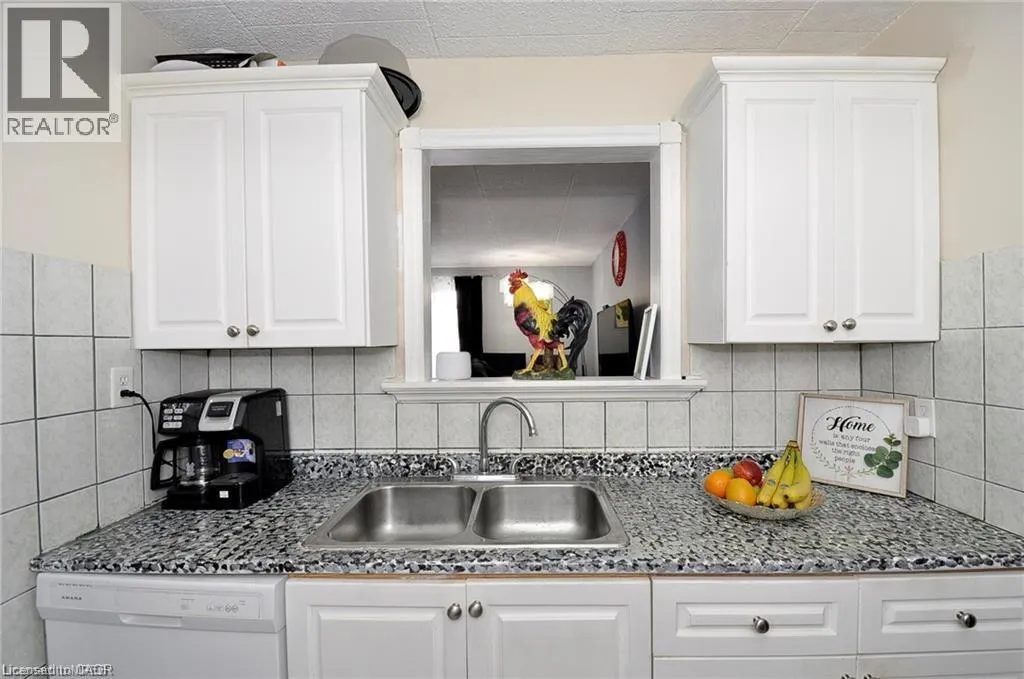 71 VANIER Drive Unit# 205, #205