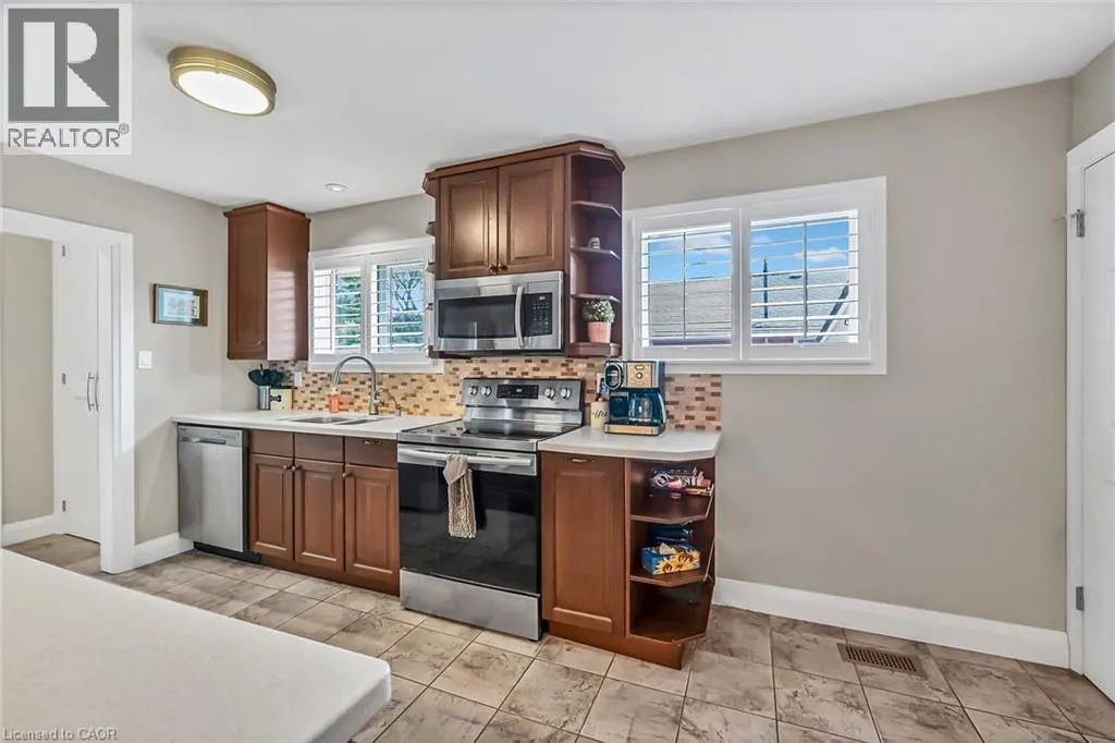 174 KINGS FOREST Drive Unit# A, #A