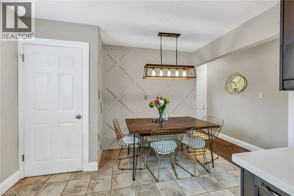 174 KINGS FOREST Drive Unit# A, #A