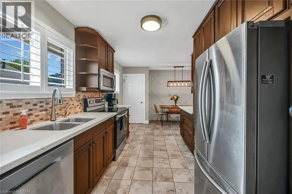 174 KINGS FOREST Drive Unit# A, #A