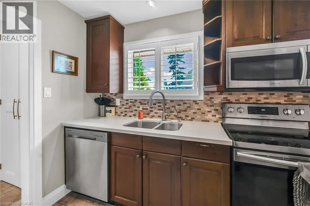 174 KINGS FOREST Drive Unit# A, #A