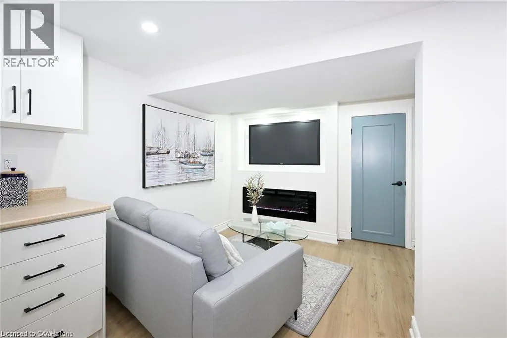 213 EAST 28TH Street Unit# Lower, #Lower