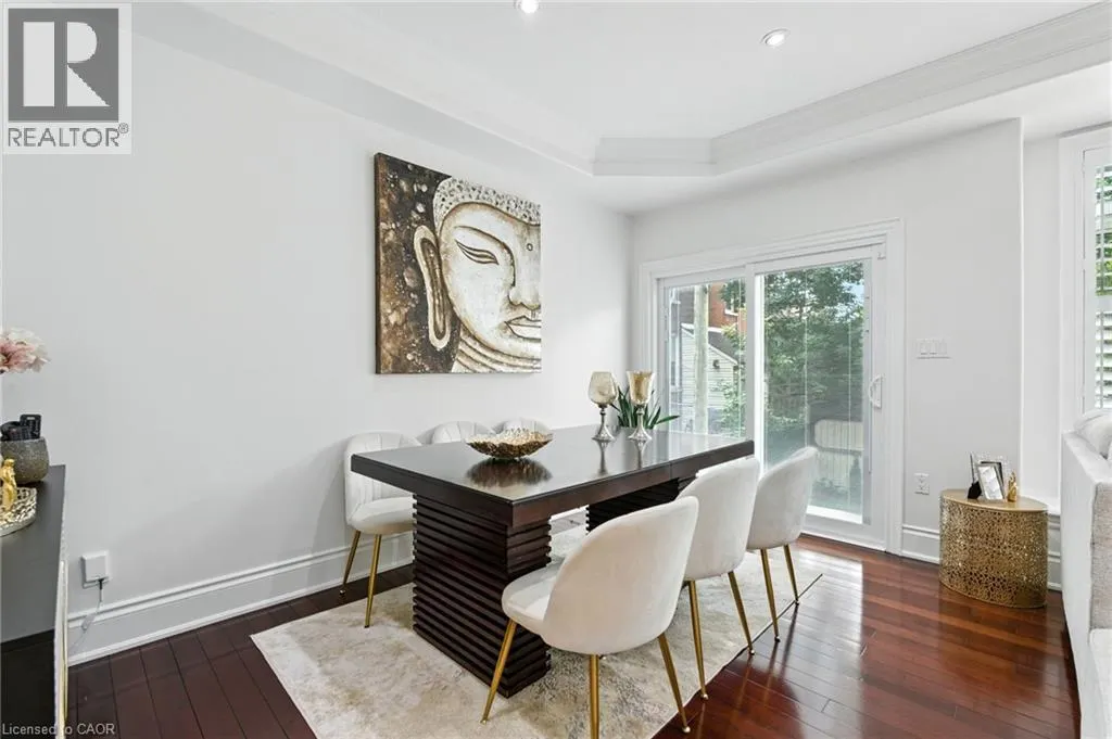199 HUNTER Street W