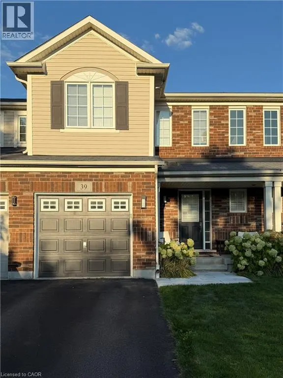 39 ABBOTT Crescent