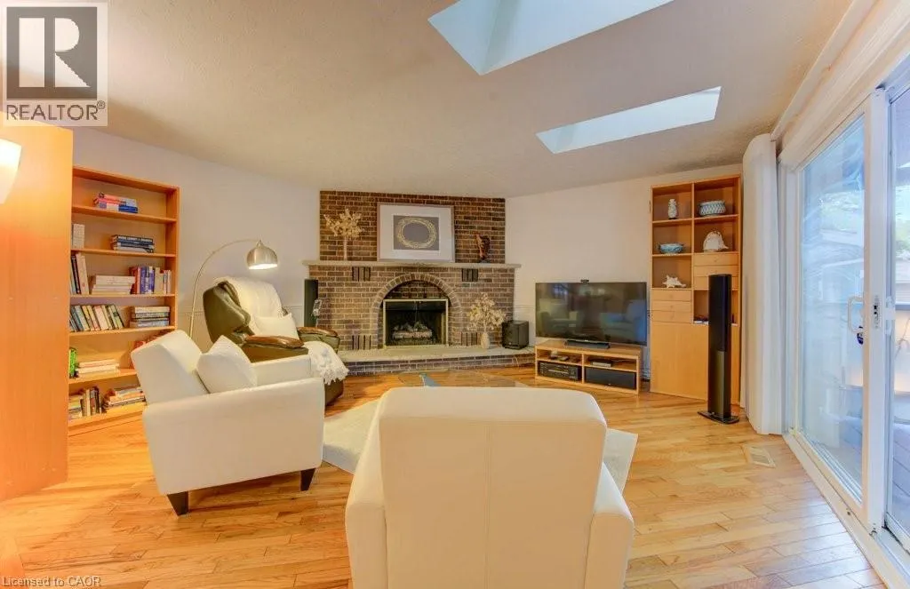 299 HIAWATHA Drive