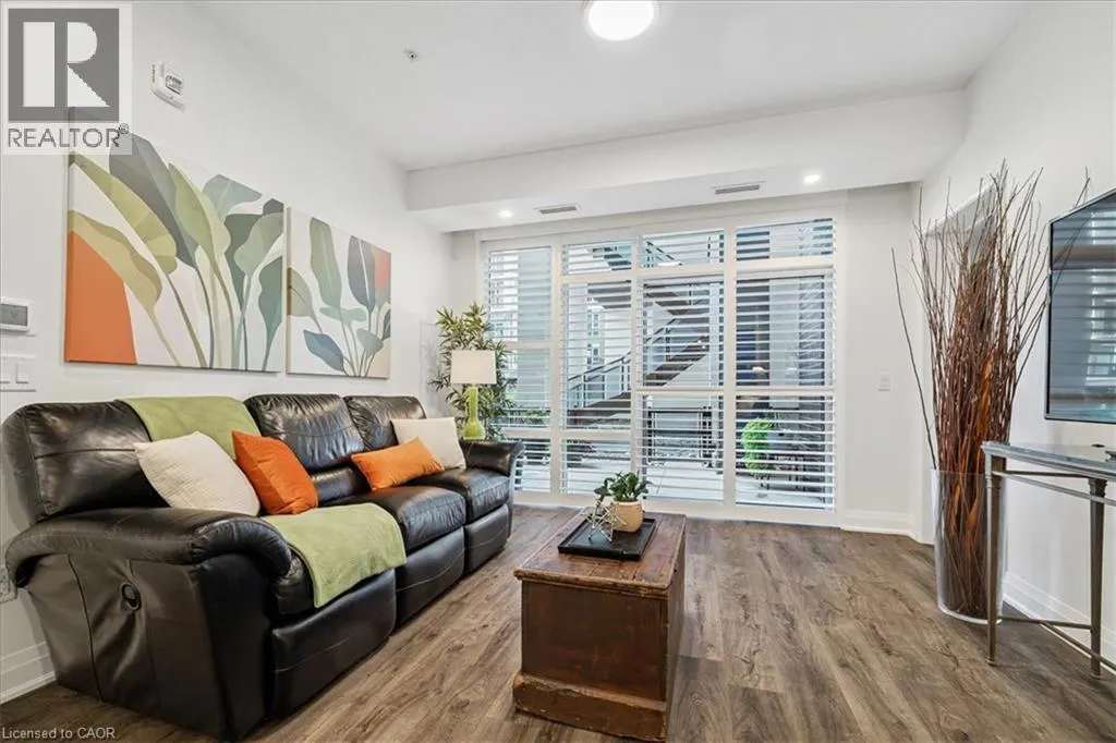 16 CONCORD Place Unit# 150, #150