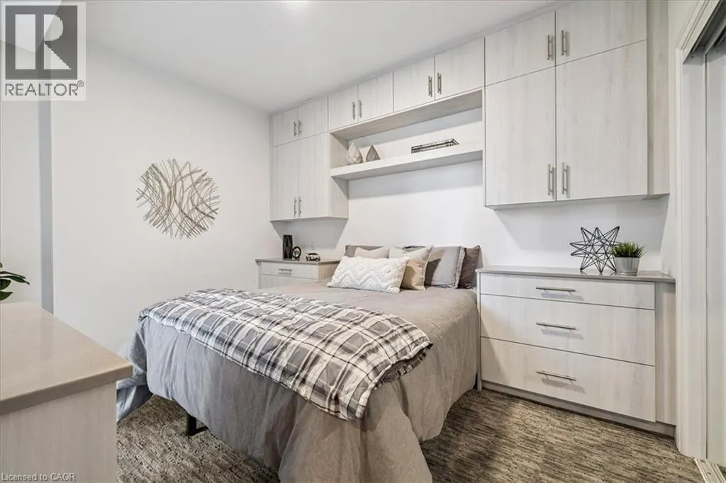 16 CONCORD Place Unit# 150, #150