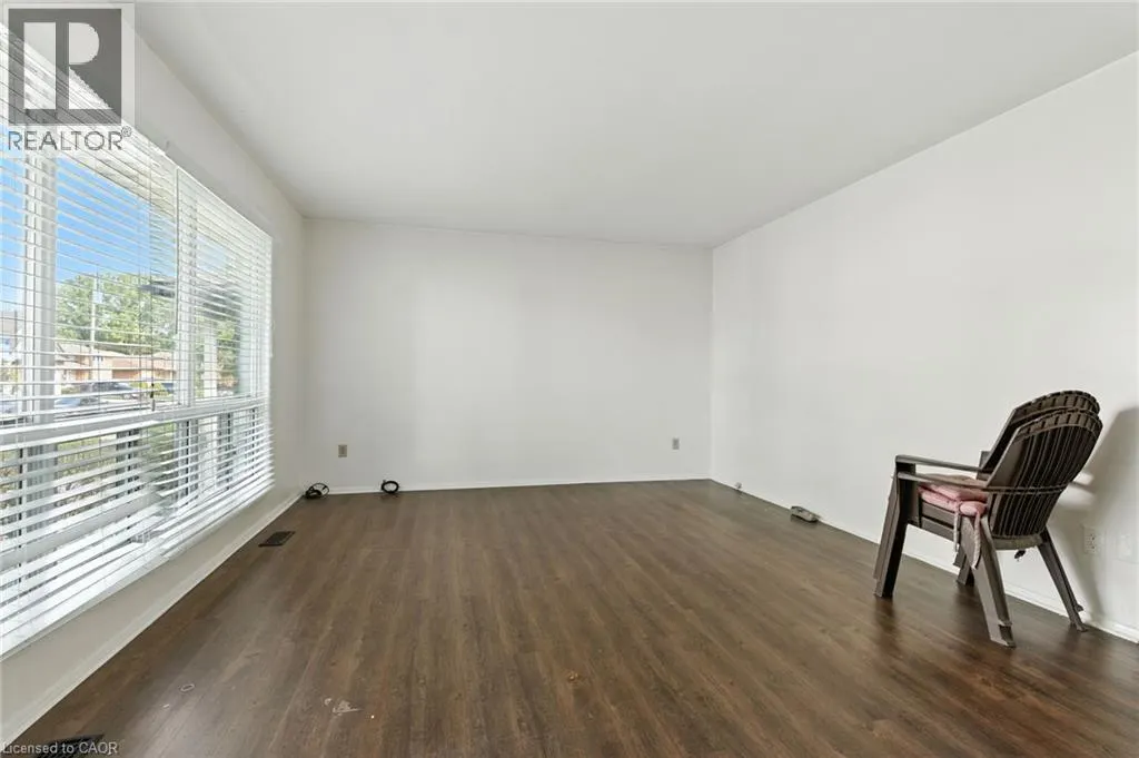 10 OWEN Place Unit# MAIN, #MAIN