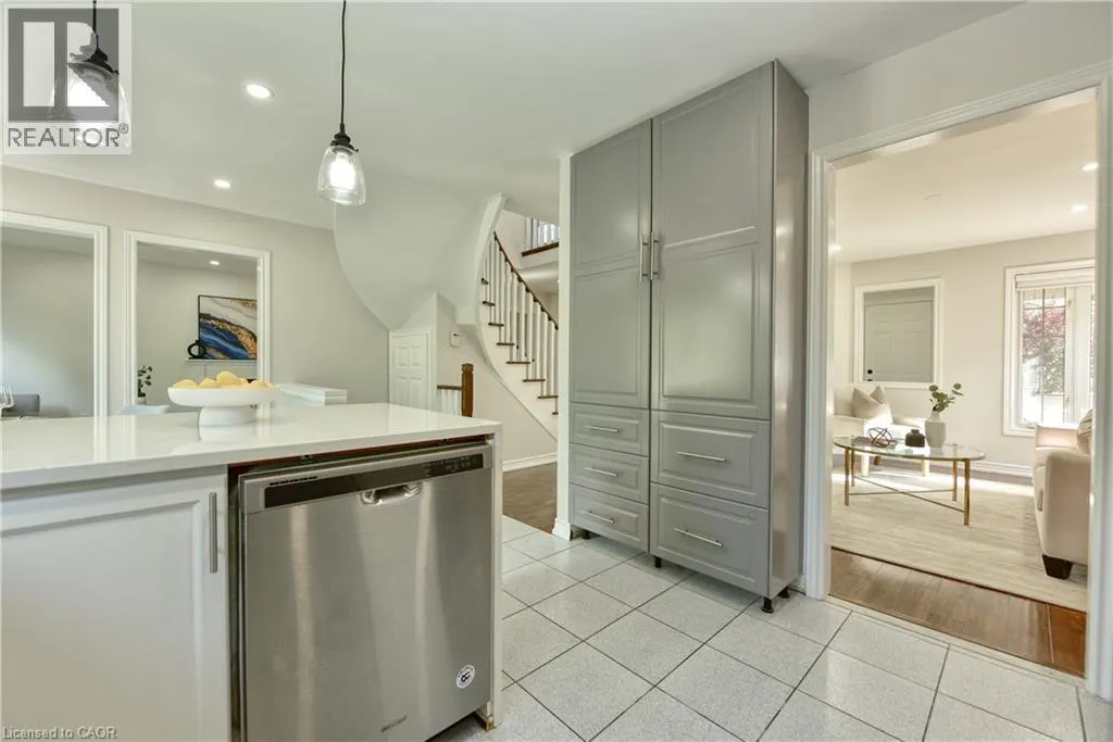 60 CRIMSON RIDGE Road