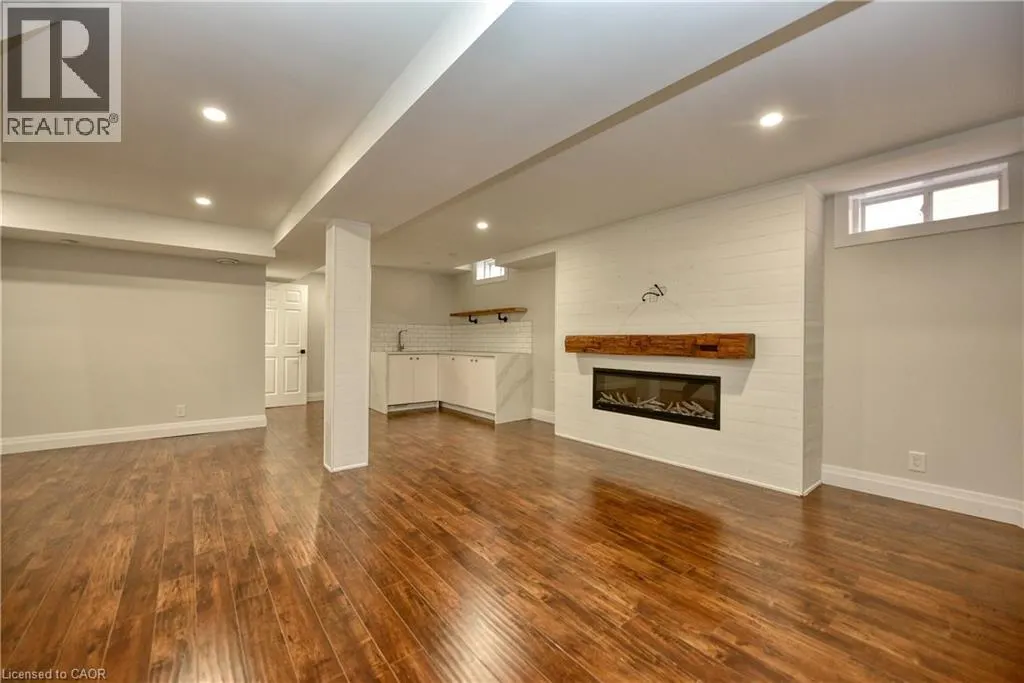 60 CRIMSON RIDGE Road