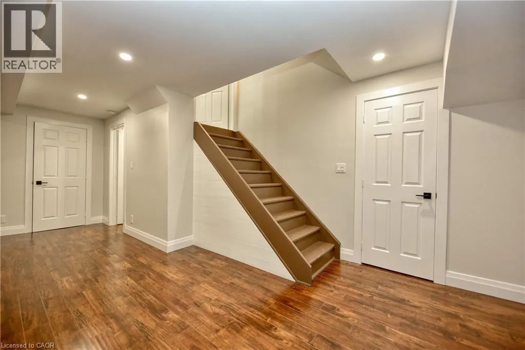 60 CRIMSON RIDGE Road