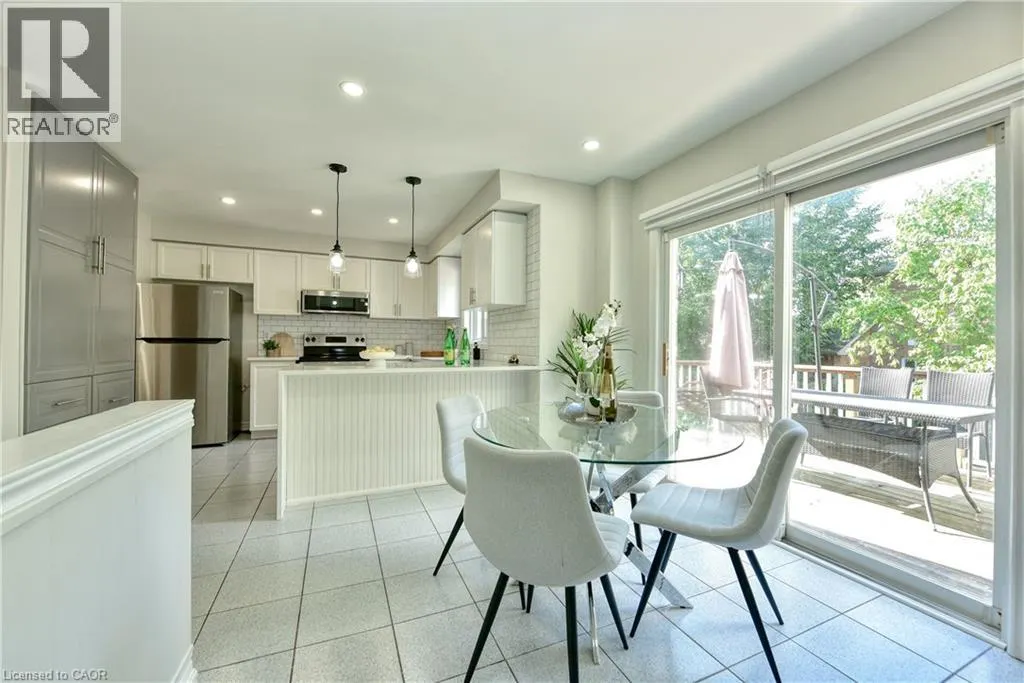 60 CRIMSON RIDGE Road