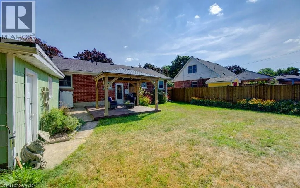 46 BOURNEMOUTH Avenue