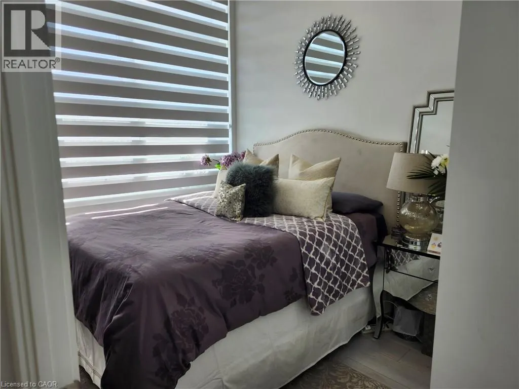 395 DUNDAS STREET WEST Street Unit# 114, #114
