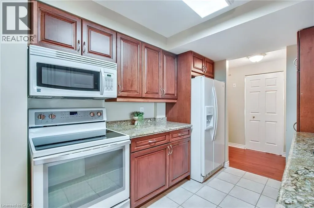 970 GOLF LINKS Road Unit# 205, #205