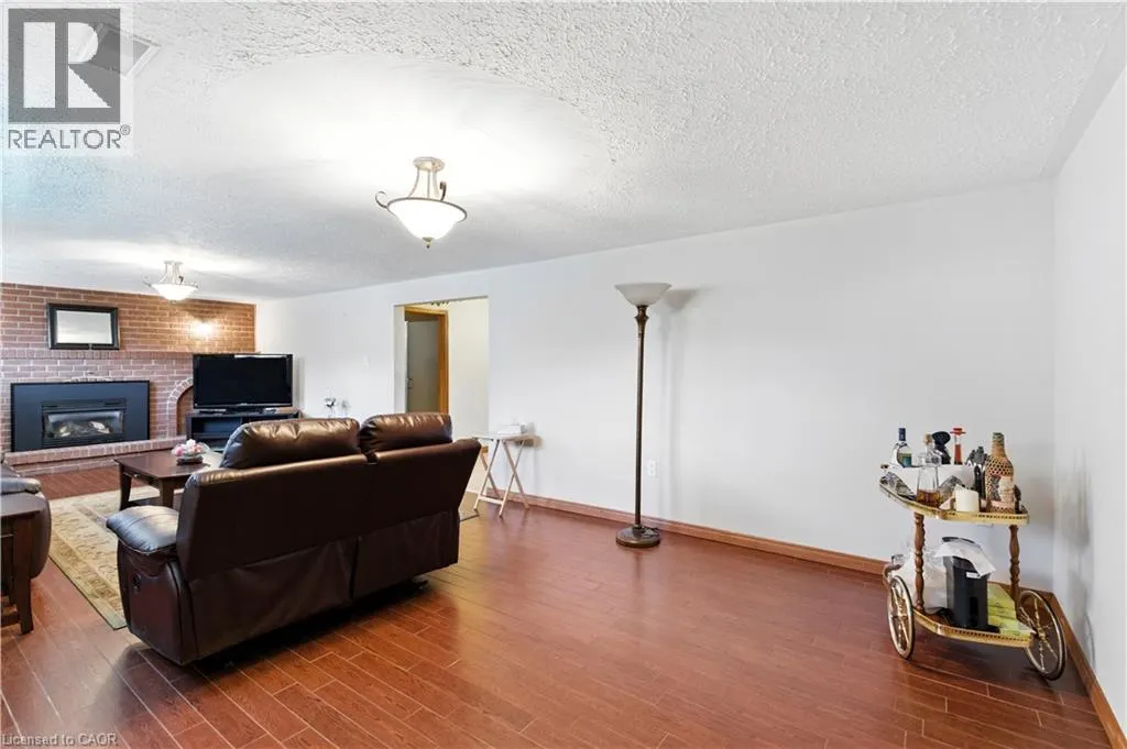 31 VILLAGE Drive