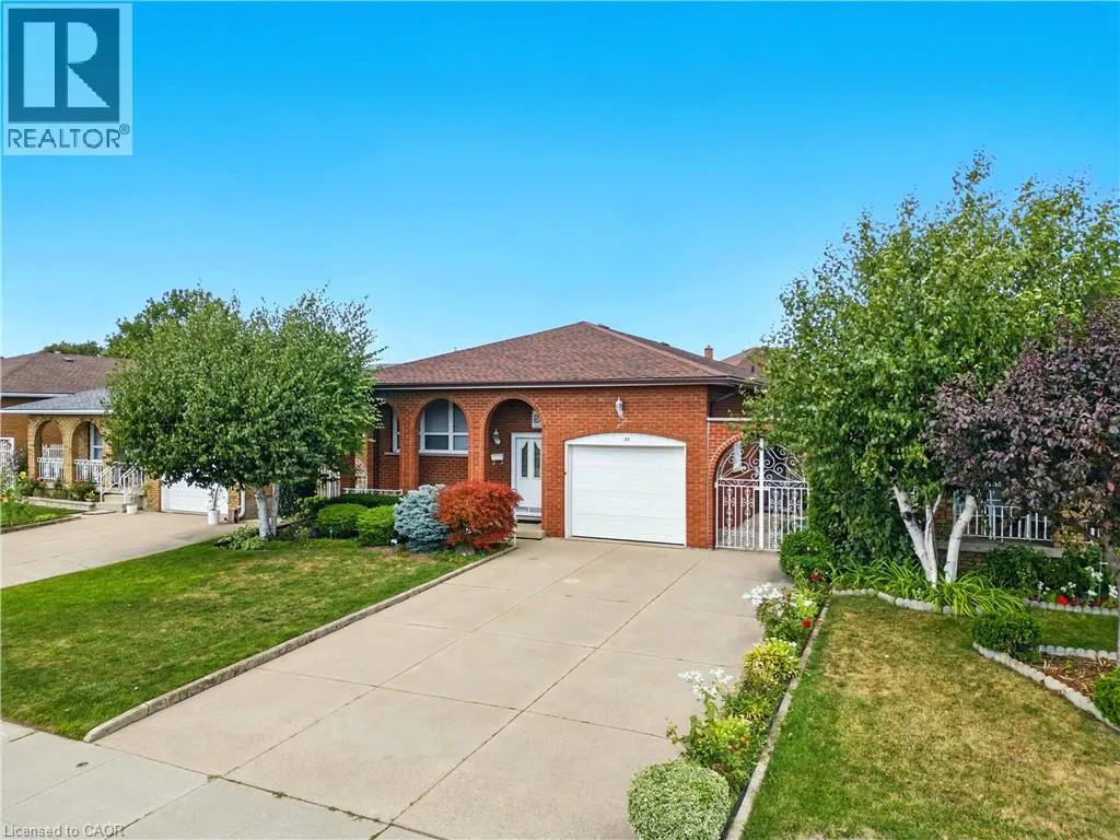 31 VILLAGE Drive