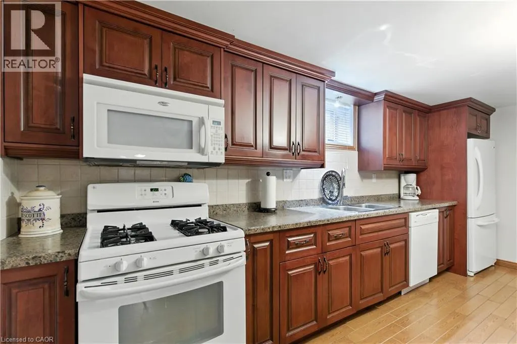 31 VILLAGE Drive