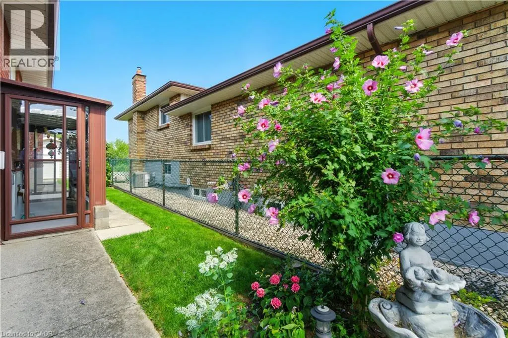 31 VILLAGE Drive