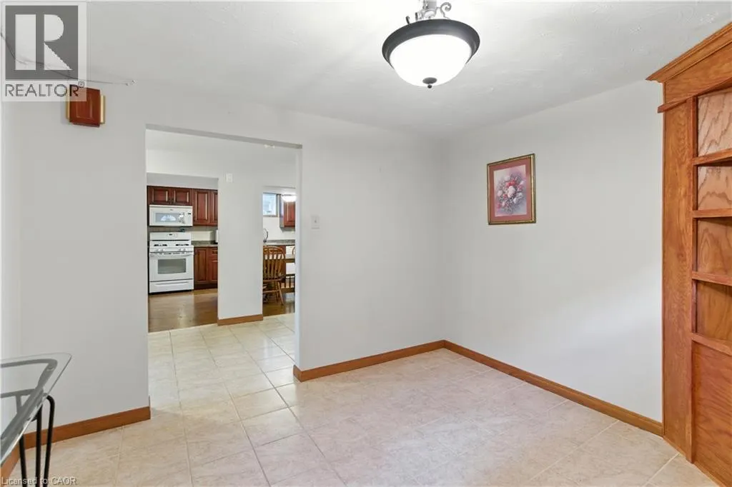 31 VILLAGE Drive