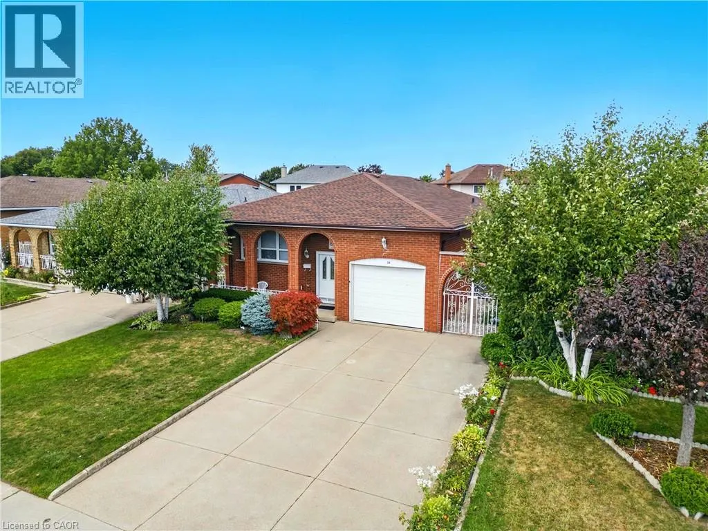 31 VILLAGE Drive
