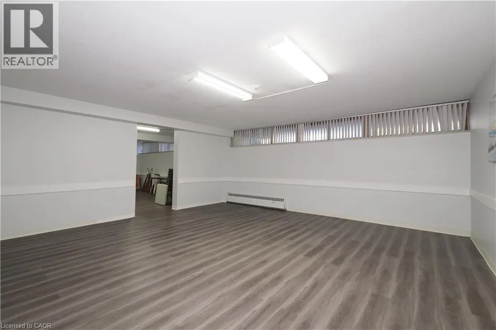 24 MIDLAND Drive Unit# 406, #406