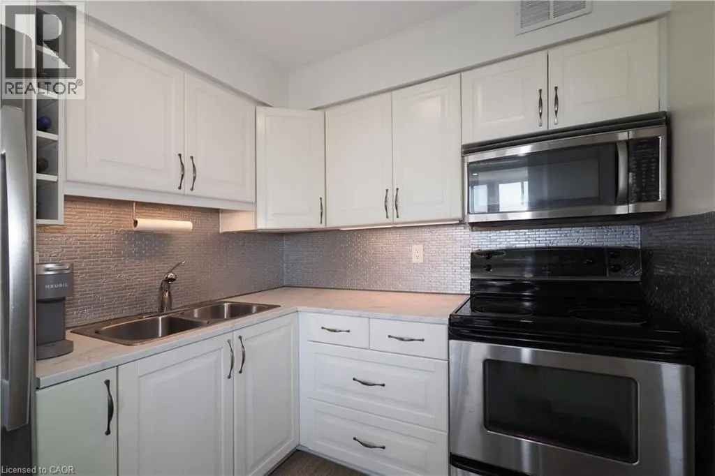 24 MIDLAND Drive Unit# 406, #406