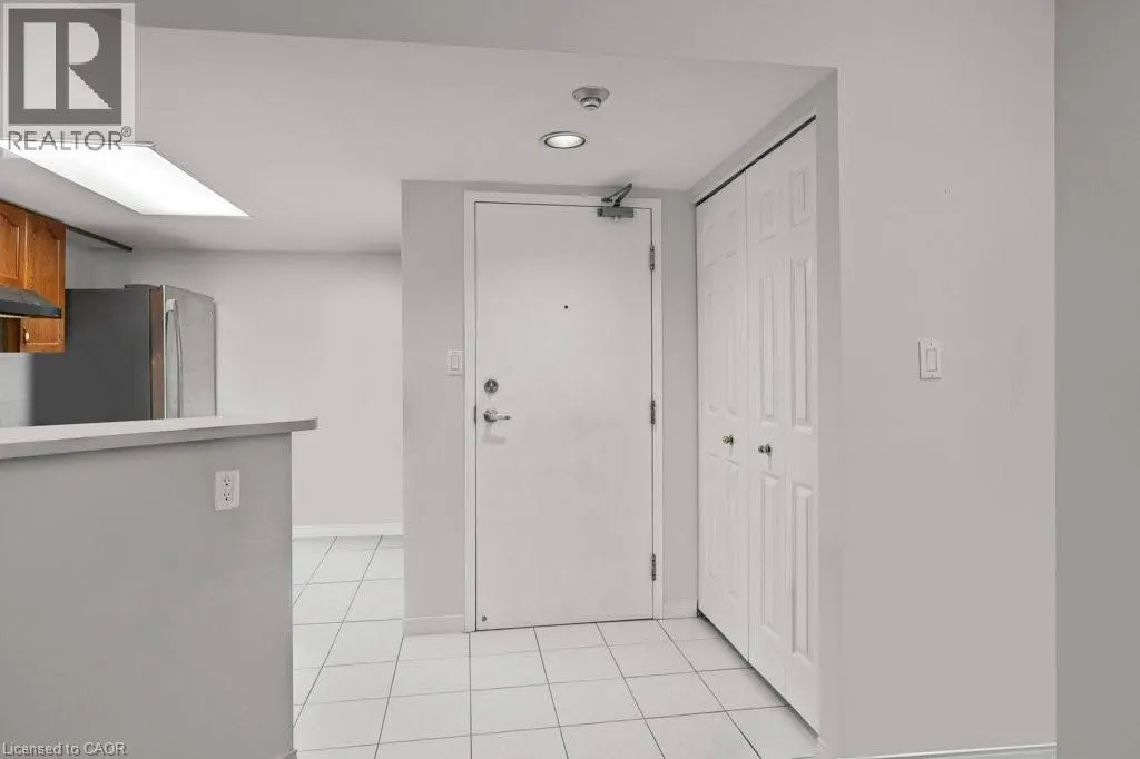 3499 UPPER MIDDLE Road Unit# 210, #210