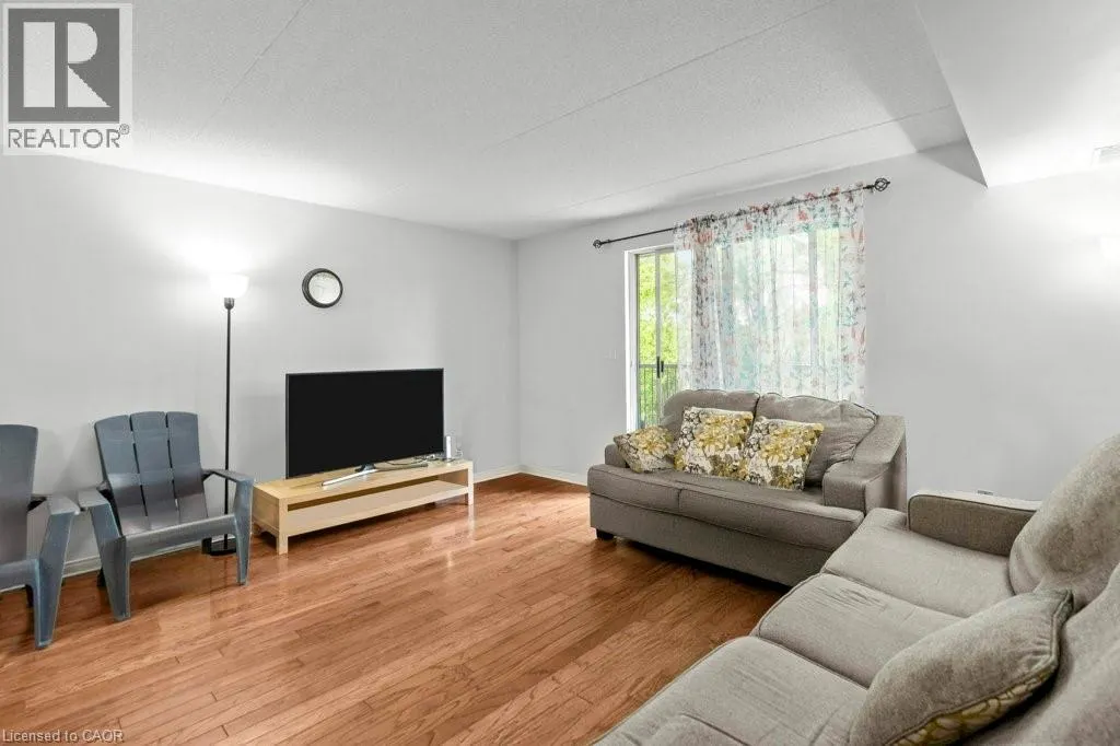 3499 UPPER MIDDLE Road Unit# 210, #210