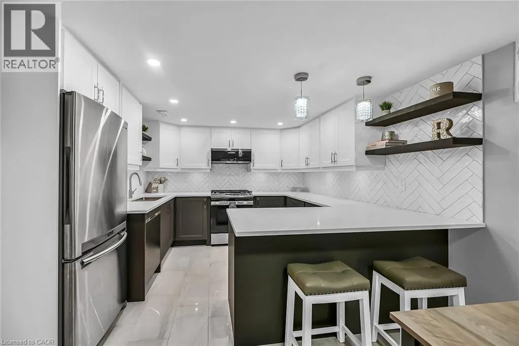 174 KINGS FOREST Drive Unit# B, #B