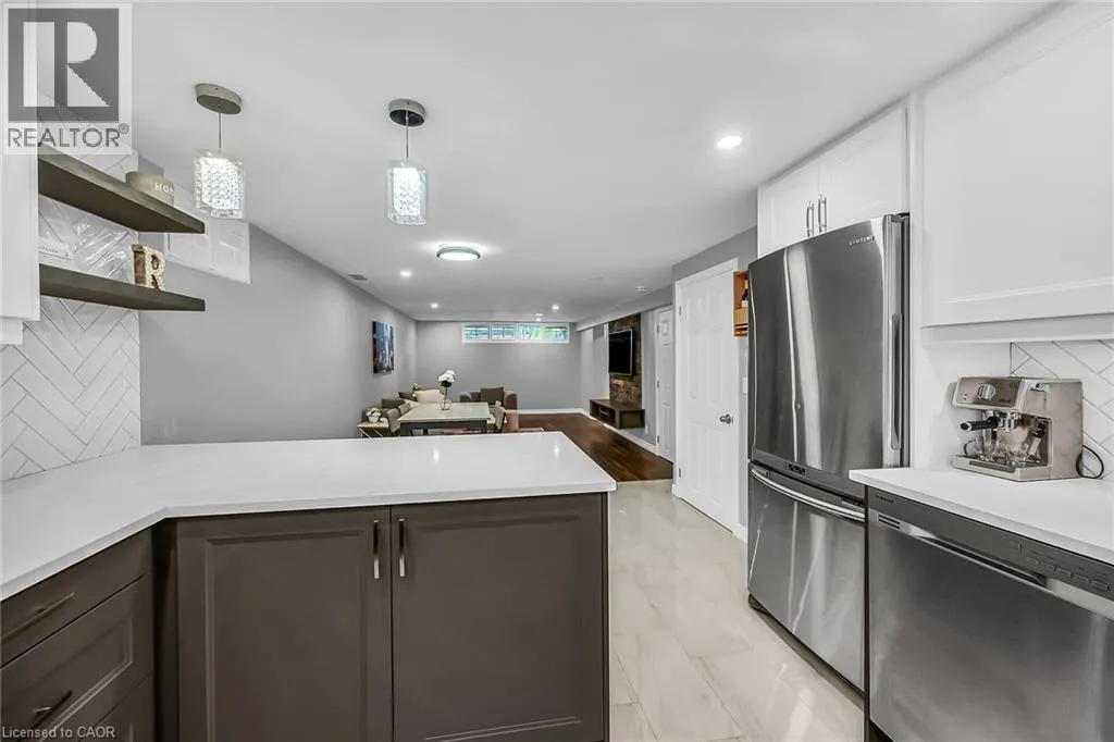 174 KINGS FOREST Drive Unit# B, #B