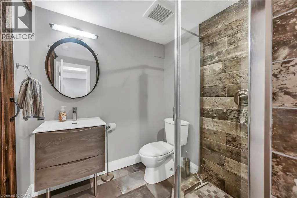 174 KINGS FOREST Drive Unit# B, #B