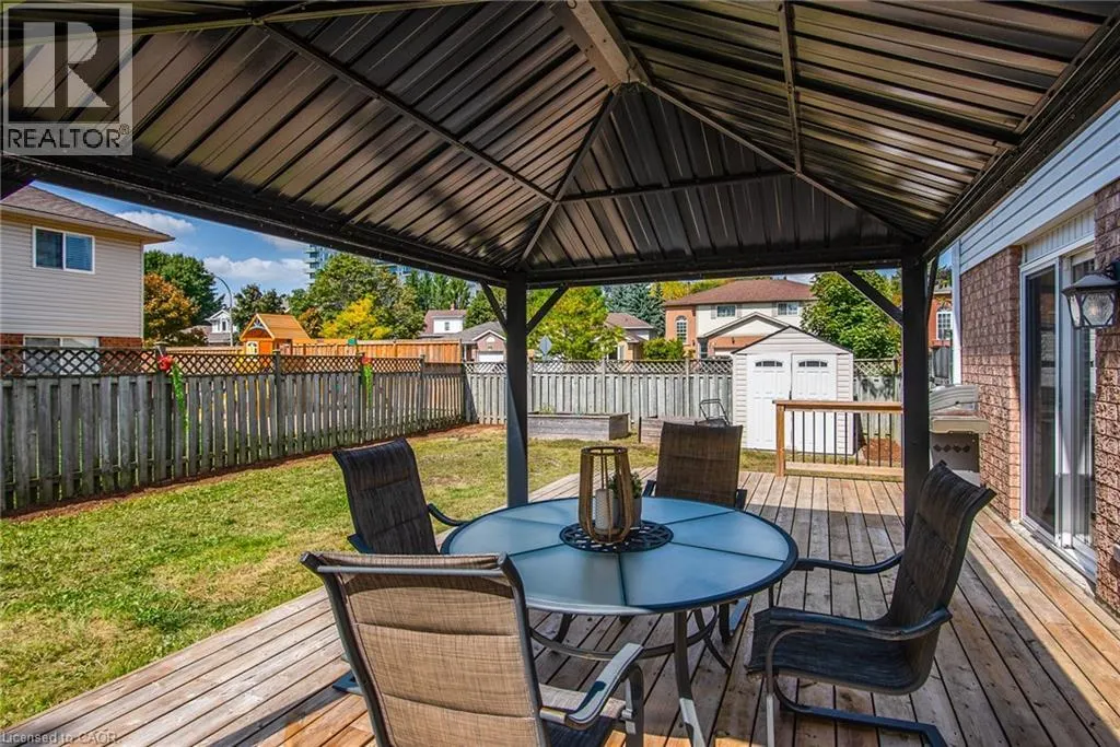 271 NEWBURY Drive