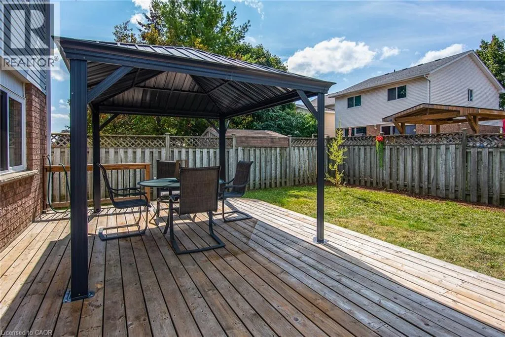 271 NEWBURY Drive